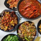 超级容易嗦手指的小龙虾