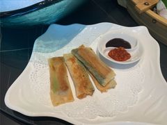 葱包烩-鼎泰亨·海鲜牛肉餐厅(滨江店)