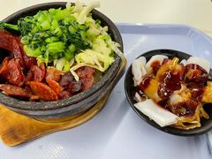 石锅腊味饭-北大家园食堂