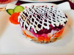 奥丽亚沙拉-92°C俄式厨房(中央大街店)