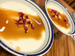 -云阿蛮云南生烫牛肉米线(奉贤路店)