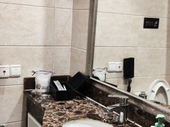 -烟台碧海饭店(烟台火车站店)