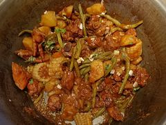 -山里屯铁锅炖·东北菜(康桥店)