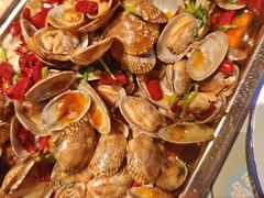 -喝丢一只鞋海鲜烧烤·海肠捞饭(东关街店)