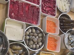 -杨老板·海鲜集市火锅·鲜切牛肉(中防万宝店)