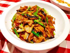 橄榄油炒三种蘑菇-西贝(枫蓝国际购物中心店)