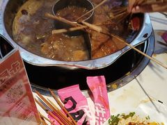 -佰人王串串香火锅(洋珠巷店)