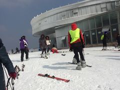 -浙东第一尖雪山欢乐谷