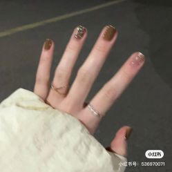 -Pink You美甲洗眉纹绣定制中心