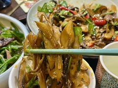 -桥边小楼·手工云南菜·古城观景小楼