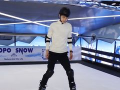 -Hopo Snow 城市滑雪空间(来福士广场购物中心店)