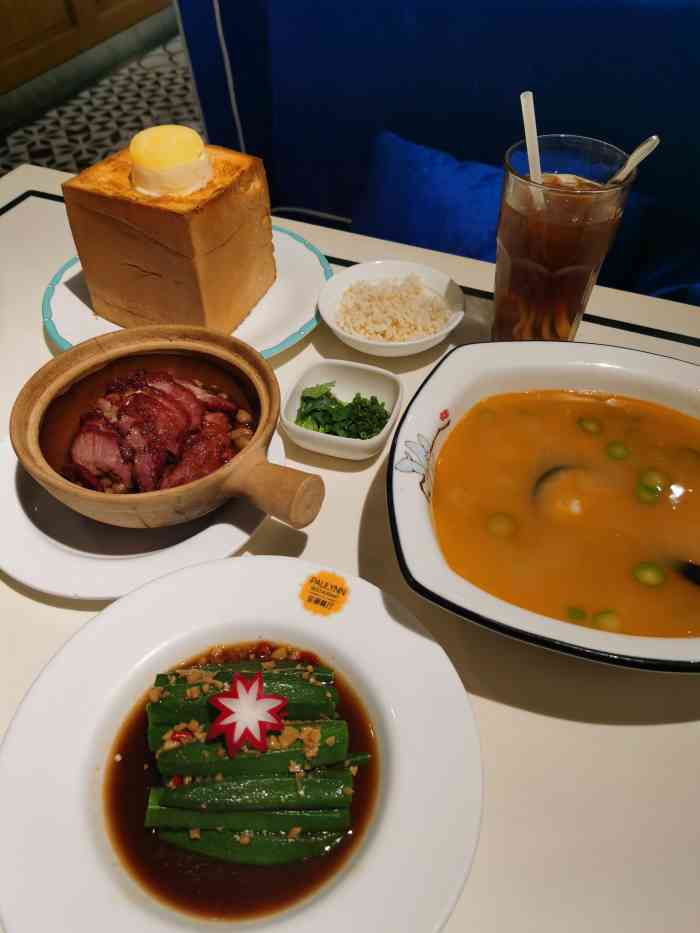 宝丽餐厅(京华城店)-"一直觉得宝丽的糕点比较好吃,去了好多次,.
