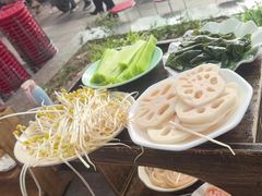 -肖肖酸萝卜鱼火锅(总店)