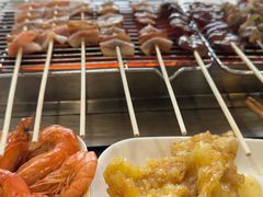 -哈尔滨小酒馆·鲜肉现穿自助烧烤(康新花园店)