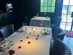 -弦月窗LUNETTE BY AMANDA(复兴路店)