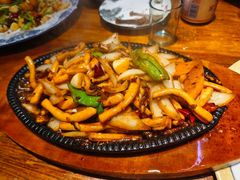 铁板鱿鱼-香喷喷小饭店