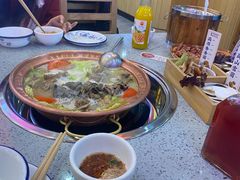 -阿婆情腊排骨火锅(金虹路店)