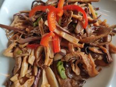 -小厨子私房菜·云南美食店