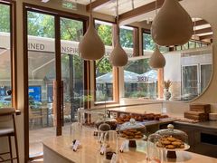-VERIE BAKEHOUSE