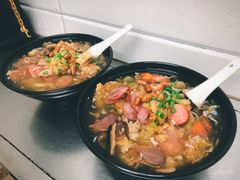 醋肉+灌肠+罗汉肉+香肠-阿芬卤面(花巷店)
