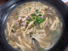 片儿川面-家烧面馆【南山路知名经典面食】