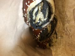 黑芝麻碱水结-红跑车(三牌楼店)