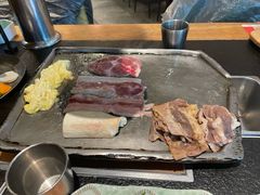 -犟牛家·榴莲烤肉(五棵松店)