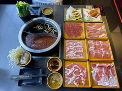-牛武士寿喜烧·和牛火锅自助(全球首店)