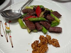 黑椒野菌爆和牛粒-北京厨房(SKP店)
