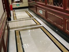 -金时代顺风大酒店(爱琴海购物中心店)