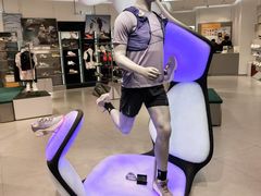 -SALOMON萨洛蒙(青岛海信店)