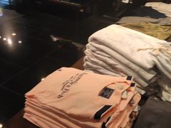 -Abercrombie&Fitch(德基广场店)