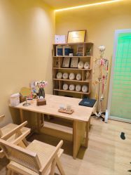 -小颜秘家·韩国整骨