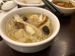 -野菌皇海景野生菌火锅(滨海大道店)