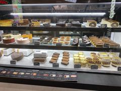 面包甜点陈列柜-Awfully Chocolate(嘉里城店)