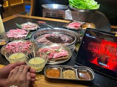 -韩烧牛中牛·甄选黑牛烤肉(黑金店)