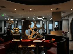 -TOP HAIR SALON