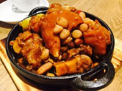 酸香辣猪手-确喜美味小厨(西单商场兰州店)