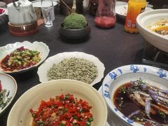 -桐湾大院·桐庐菜(滨江店)