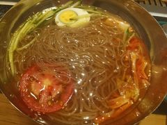 -臻牛烤肉