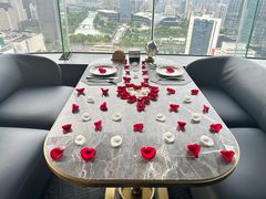 -Hi City·城市之巅