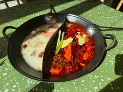 -五里关火锅(上海鑫耀·光环Live店)