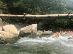 -雅鲁激流探险漂流