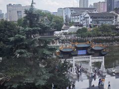 -包整·丝娃娃(一览甲秀楼风景店)