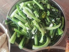 炒菜心-满記土窑烧鷄波浪山莊