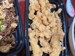 -滴水·湘逢(南汇大学城生活广场店)