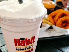 巧克力奶昔-The Habit Burger Grill 哈比特汉堡(爱琴海店)