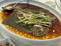 -万龙洲海鲜(大兴绿地缤纷城店)