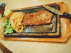 -必胜客(安盛金马店)