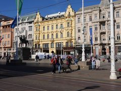 -耶拉契奇总督广场